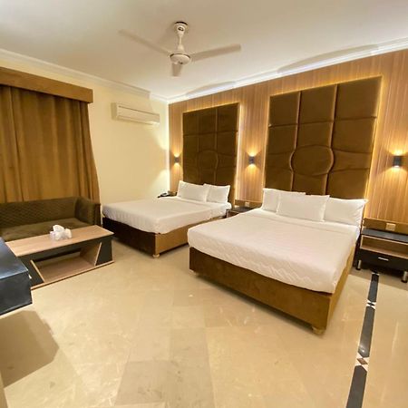 Orbit Residency F-7 Hotel อิสลามาบัด ภายนอก รูปภาพ