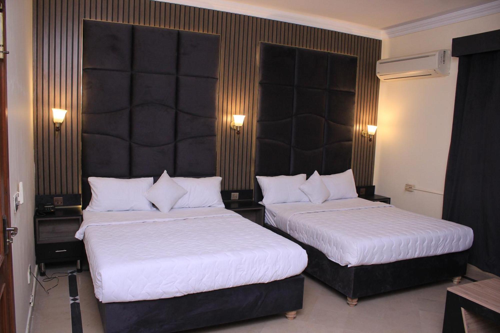 Orbit Residency F-7 Hotel อิสลามาบัด ภายนอก รูปภาพ
