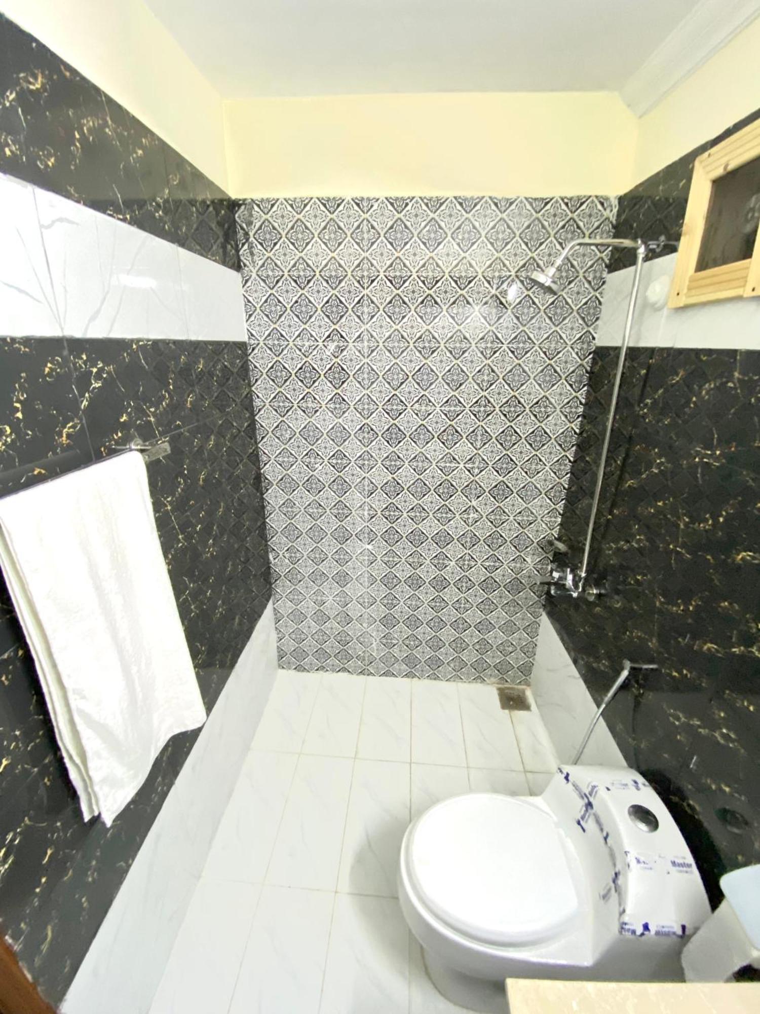 Orbit Residency F-7 Hotel อิสลามาบัด ภายนอก รูปภาพ